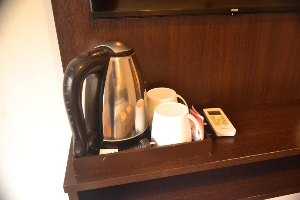 努沃水平酒店 马德普拉塔 外观 照片